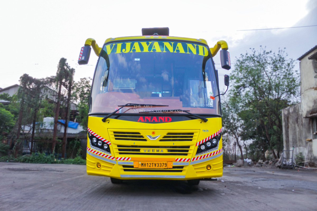 ARUJ_GURAV's tweet photo. BRAND NEW BS-6 ASHOK LEYLAND  VRL VIJAYANAND VEERA V7 NON AC SEATER CLICKED AT KOLHAPUR .
.
.
.
. 

#pune #kolhapur #mumbai #karnataka #bangalore #bengaluru  #travel #tourism#Maharashtra #bus #PhotoOfTheDay #photography #india #BusSimulator21 #scania #volvo #VolvoIndia https://t.co/omEjprLHsF
