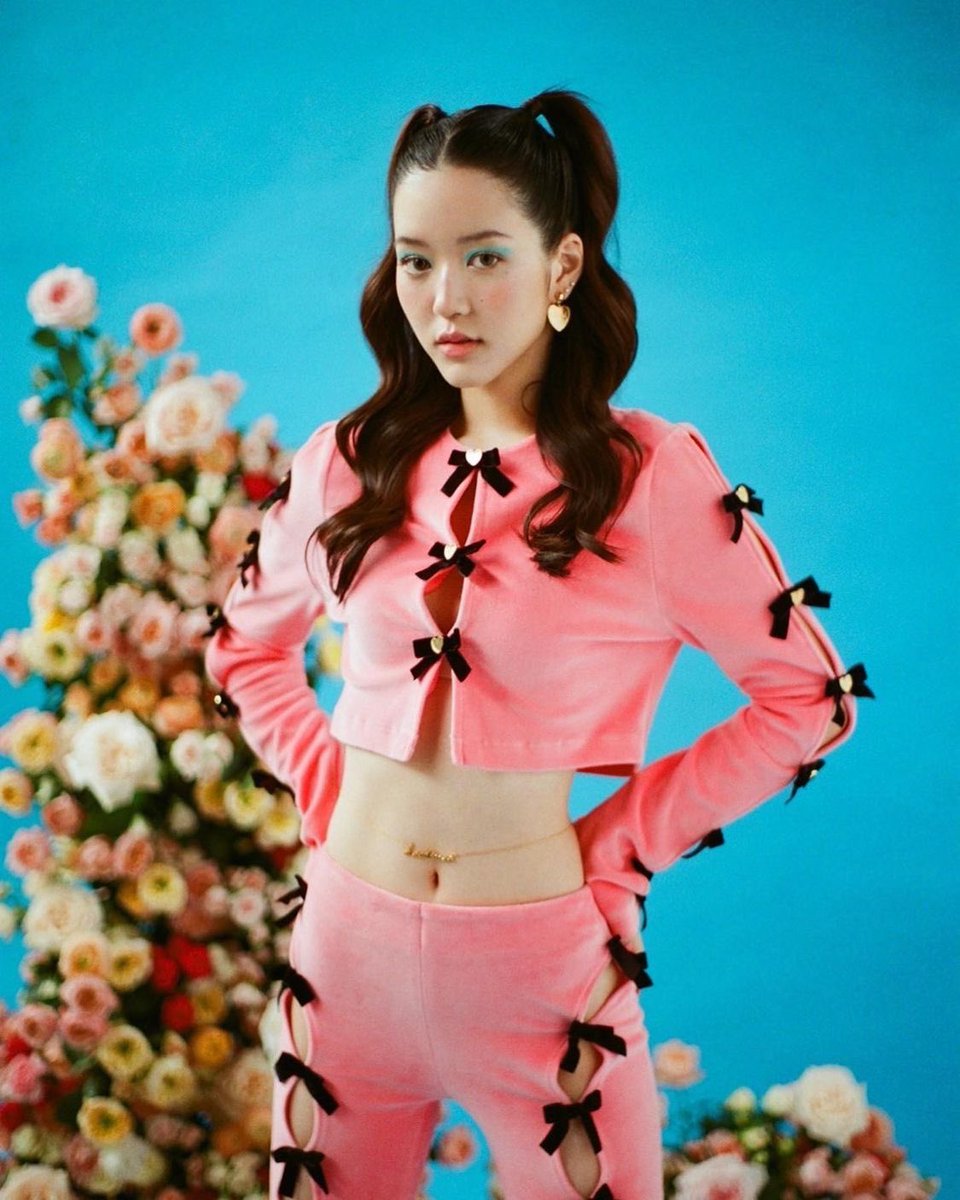 jnme0818's tweet photo. งานนี้เป็น fashion set ที่ลงตัวกับเน่จังเลย.

ขอบคุณ landmeé ที่ให้โอกาสชวนจูเน่มานร่วมเปญดีๆกับนางเอกสุดฮอตแบบนี้นะฮะ :)

#juneiperb0i🤍
#Landmee20Anniversary https://t.co/eto6Xykxyx