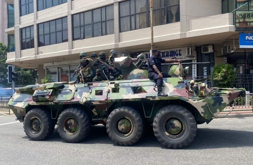 NewsCurrySL's tweet photo. Army Demand Refund From Paint Workshop After Camouflaged Tanks Spotted All Over Colombo. #lka #NewsCurry https://t.co/lTEp03ECzj