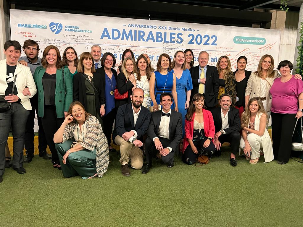 Ayer celebramos #30AniversarioDM con <a href="/CarolinaDarias/">Carolina Darias</a> <a href="/anapastorjulian/">Ana Pastor Julián</a> <a href="/eruizescudero/">Enrique Ruiz Escudero</a>
<a href="/RpesqueraSanid1/">Raúl Pesquera</a> y una larga representación de las miles de personas que nos habéis prestado vuestra constante ayuda estos 30 años. 

¡Gracias por haber estado siempre al otro lado del teléfono!