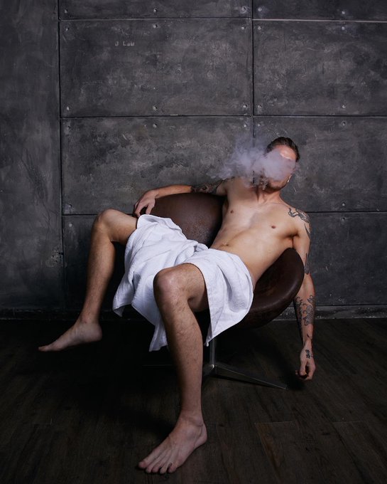 Shoutout @EduardoPhotoNYC for this dope shoot! 💨🙌🏼 (Link in Bio)  #carterbennett #MenWithGame #photooftheday<a class="tags" target="_blank" title="On Twitter" href="/?out=eyJ0eXAiOiJKV1QiLCJhbGciOiJIUzUxMiJ9.eyJpYXQiOjE3MjI2MTY5MjcsImlzcyI6InR3cG9ybnN0YXJzLmNvbSIsIm5iZiI6MTcyMjYxNjkyNywiZXhwIjoxNzU0MTUyOTI3LCJyZWRpcmVjdF91cmwiOiJodHRwczovL3R3aXR0ZXIuY29tL0VkdWFyZG9QaG90b05ZQyJ9.R1W9EyuM_NjxCPUS-bxj7n8eDDpBKgaV7IAnJtuQGzdcZxzGsPOtsOCoAsh6_cHpfwffFtOY7ZFuznfU4AJlyQ">@EduardoPhotoNYC</a><a href="/tag/photooftheday"class="tags"><span>#photooftheday</span></a><a href="/tag/instagood"class="tags"><span>#instagood</span></a><a href="/tag/photography"class="tags"><span>#photography</span></a><a href="/tag/rt"class="tags"><span>#rt</span></a><a href="/tag/malemodel"class="tags"><span>#malemodel</span></a>