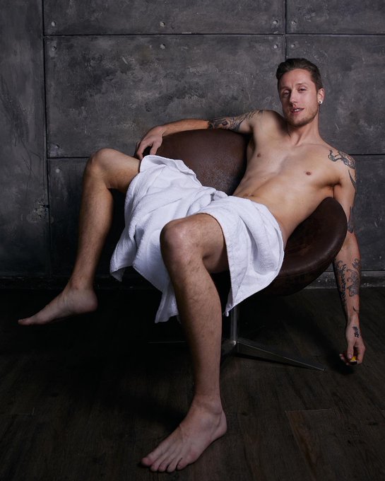 Shoutout @EduardoPhotoNYC for this dope shoot! 💨🙌🏼 (Link in Bio)  #carterbennett #MenWithGame #photooftheday<a class="tags" target="_blank" title="On Twitter" href="/?out=eyJ0eXAiOiJKV1QiLCJhbGciOiJIUzUxMiJ9.eyJpYXQiOjE3MjI2MTY5MjcsImlzcyI6InR3cG9ybnN0YXJzLmNvbSIsIm5iZiI6MTcyMjYxNjkyNywiZXhwIjoxNzU0MTUyOTI3LCJyZWRpcmVjdF91cmwiOiJodHRwczovL3R3aXR0ZXIuY29tL0VkdWFyZG9QaG90b05ZQyJ9.R1W9EyuM_NjxCPUS-bxj7n8eDDpBKgaV7IAnJtuQGzdcZxzGsPOtsOCoAsh6_cHpfwffFtOY7ZFuznfU4AJlyQ">@EduardoPhotoNYC</a><a href="/tag/photooftheday"class="tags"><span>#photooftheday</span></a><a href="/tag/instagood"class="tags"><span>#instagood</span></a><a href="/tag/photography"class="tags"><span>#photography</span></a><a href="/tag/rt"class="tags"><span>#rt</span></a><a href="/tag/malemodel"class="tags"><span>#malemodel</span></a>