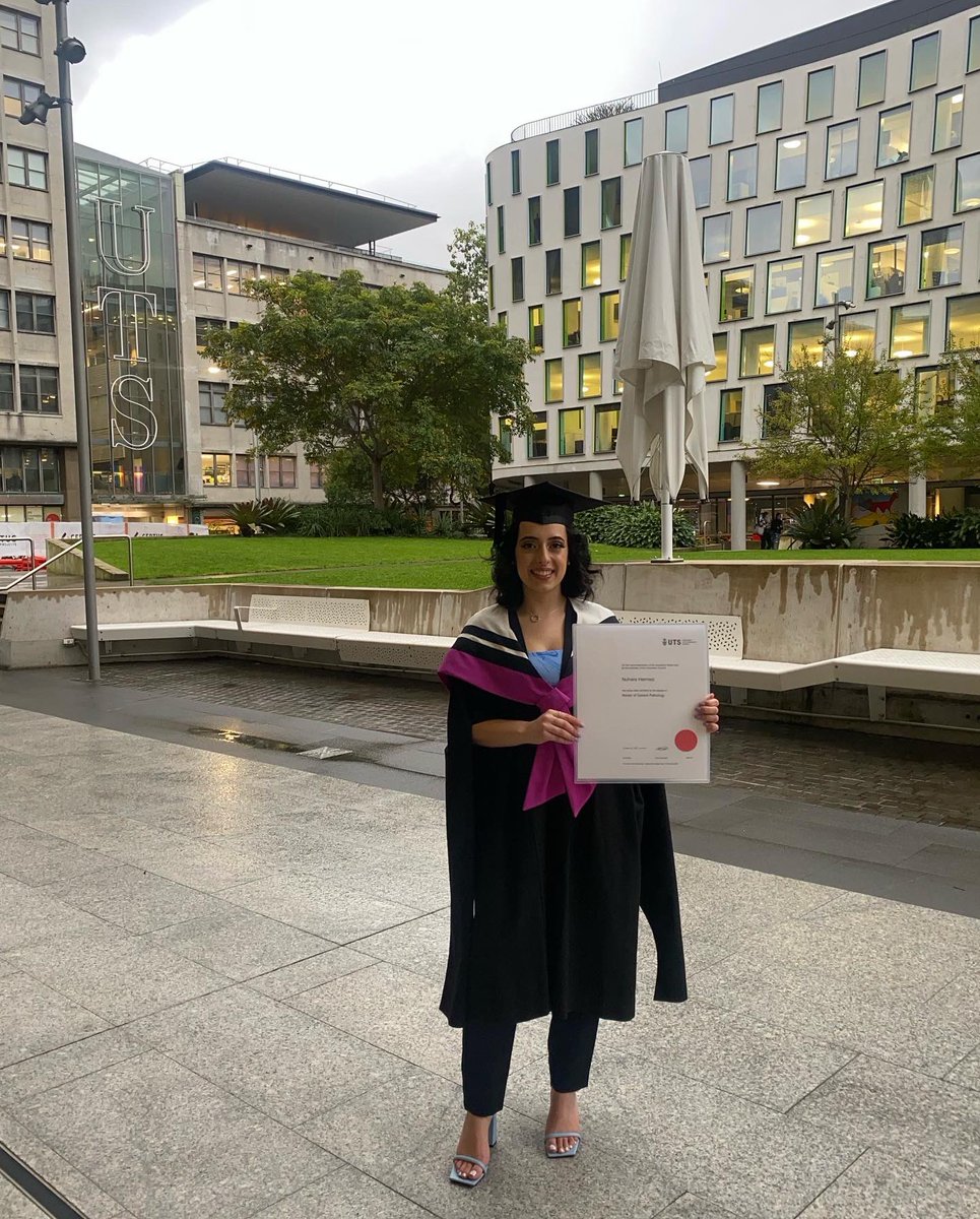nuharaslp's tweet photo. The past two years was an incredible journey, so proud of myself for making it!! 👩🏻‍🎓 Couldn’t have done it without my support system 💖 #Masters #SpeechPathology https://t.co/ZRfGRx6zMn