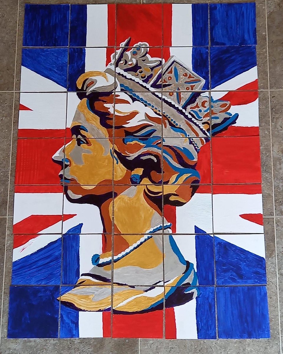 1st Bromborough Guides preparing for the Jubilee celebrations. They copied a design onto a 15cm square, without knowing what the picture would be. Collaborative art, and a jigsaw too! They’re rightly proud of the result, They’re hoping to find somewhere public to display it. 🇬🇧💙