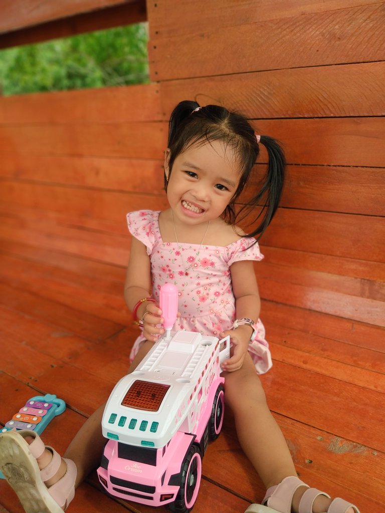 stephanygoc's tweet photo. My girl 🥰🥳 https://t.co/GB9e9fxGrt