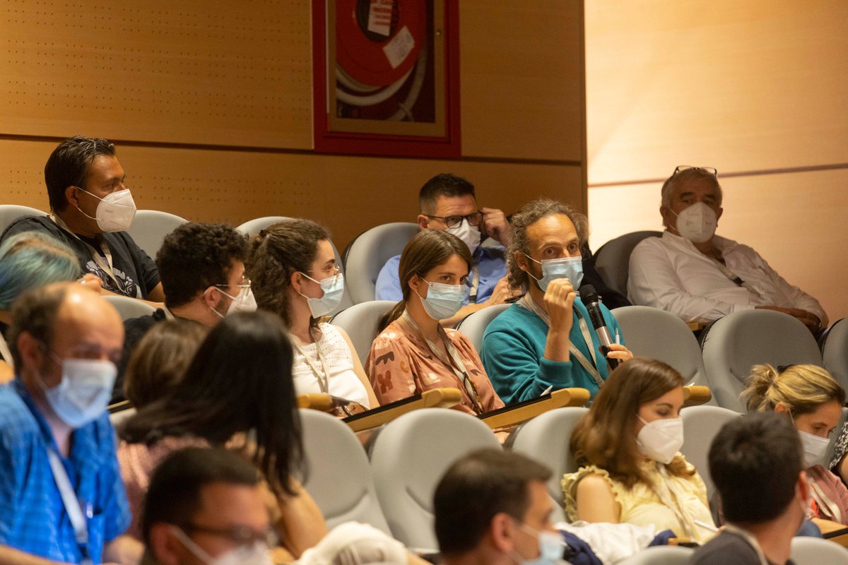 CNIOStopCancer's tweet photo. 🎶 🎸 👩‍🎤 Friends will be friends ... and top scientists...
Thank you for these wonderful days #CFM_AGING22 
🔵 Molecular, Cellular and Organismal Drivers of Aging https://t.co/z7MSitEiIZ