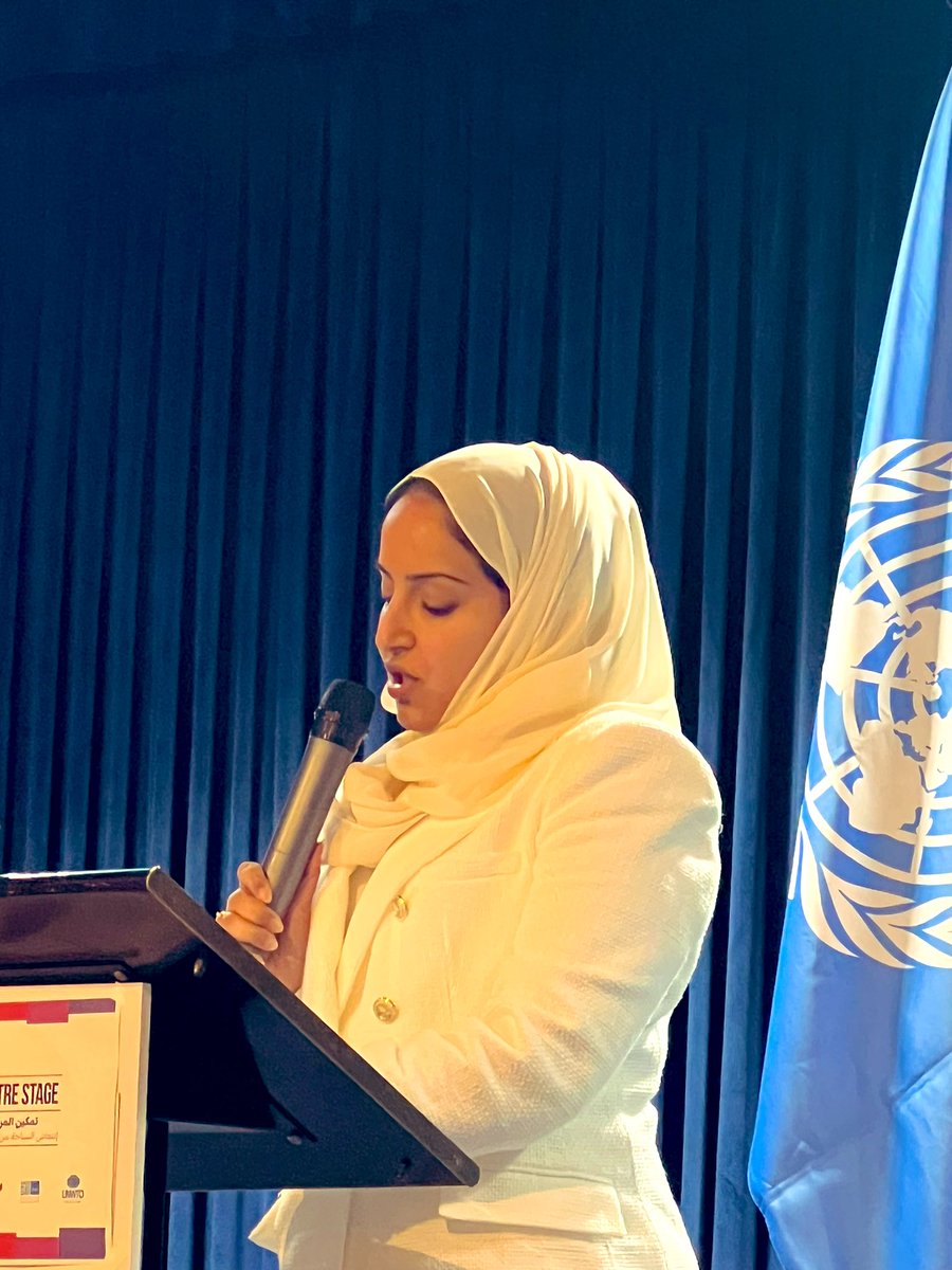 hindkhlaifat's tweet photo. خلال حديث الأستاذة بسمة الميمان @Basmah_Aziz المدير الاقليمي في @UNWTO تحدثت:في كثير من دول العالم يُنظر لمكانة الأردنيات بعين الغبطة لما تحققه من مكانة فهي وزيرة،وصلت أعلى الرتب العسكرية وسفيرة،وهي كابتن الطائرة والمرشد السياحي منذ سنين ,وعليهن الاستمرار في التميز والمضي قدما 👏🏾 https://t.co/xbLpwsxa1a