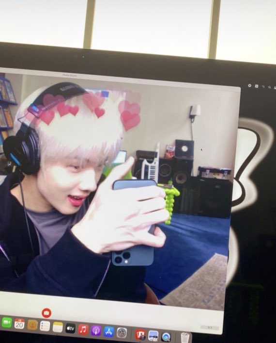 InmyJun_323's tweet photo. ◡̈⃝ https://t.co/bSOqh7K8G9