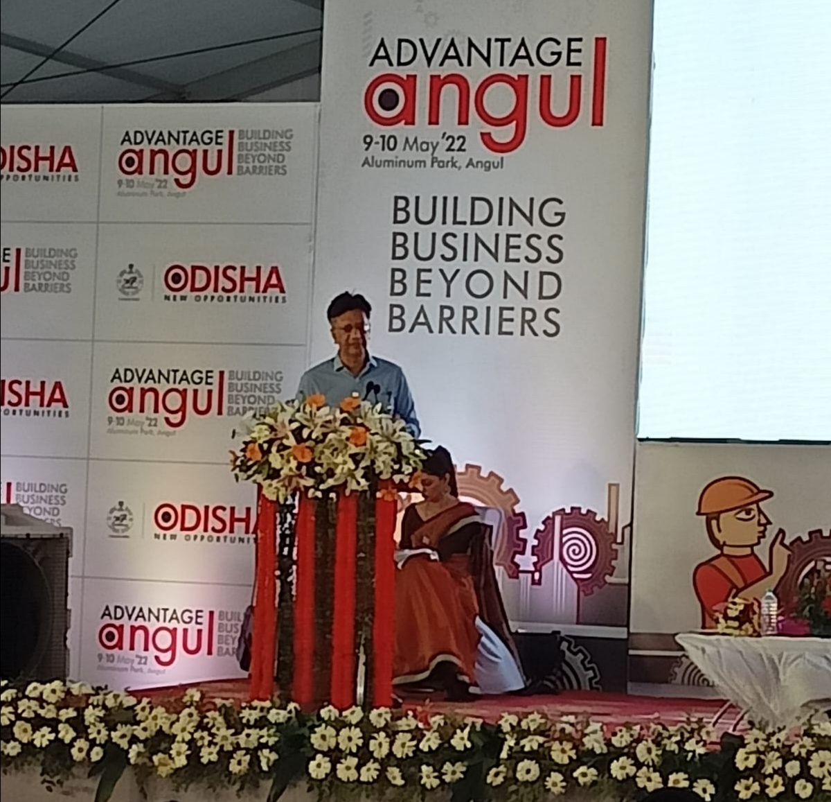 DAperspectives's tweet photo. At #AdvantageAngul on 10 May, 2022, DA signed an MoU with Angul district admin, Odisha to develop a district-level circular economy roadmap for #infrastructure &amp; allied sectors to productively utilise industrial, C&amp;D, &amp; #municipal #wastes.
@InvestInOdisha @idco_odisha @angul_dm https://t.co/nzEGDwZOWE