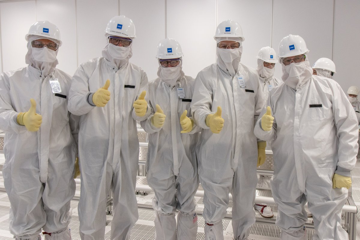 Intel_IRL's tweet photo. Yesterday we hosted some very special visitors at our Leixlip campus.

A delegation from Magdeburg in Germany - where we will locate our next European fab - had the chance to see our manufacturing expansion in Ireland - Fab 34. 🇮🇪 🇩🇪 
@reinerhaseloff @sachsenanhalt @GERMANYinIRL https://t.co/721LxAJFTZ