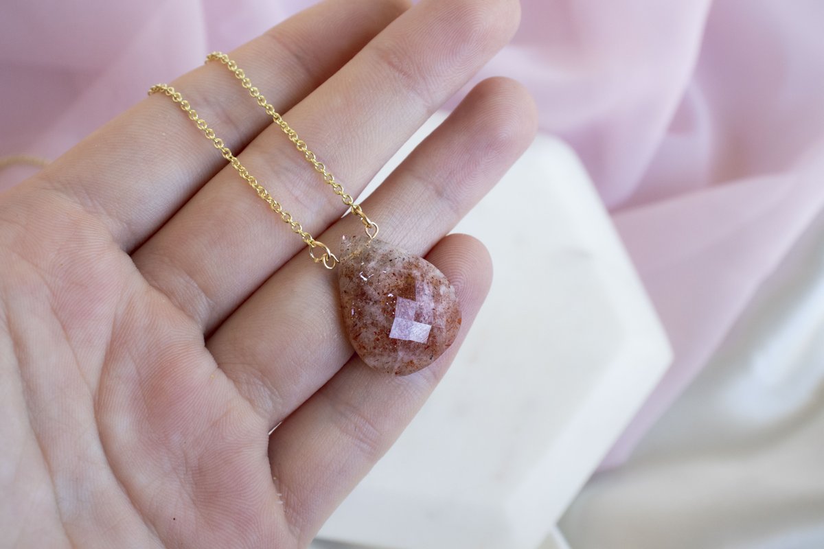 Stunning in sunstone 😍