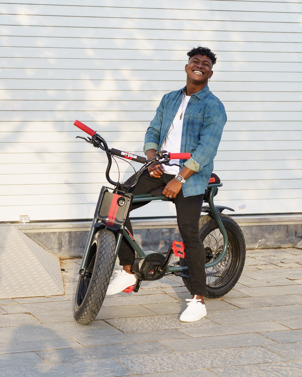 Keep smiling 😁

#lilbuddy #lilbuddybike #lilbuddyebike #buddybike #buddyebike #ruffbuddy #ruffcycles #ebike #pedelec #bike #bikelife #bicycle #bicycles #bosch #boschebike #travel #surfing #custom #germany #handcrafted