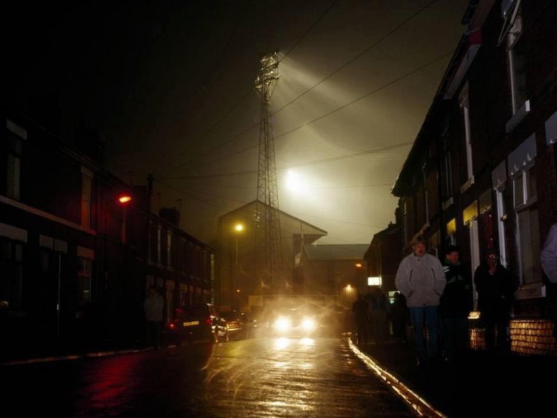 phillowe1's tweet photo. 25 years ago we said goodbye not just to the BBG but to The Ossie End, The Normo End, The Columbo, The Popside, the C Stand, The Paddockโs, The Ley Stand, The Baseball Hotel, The Cambridge, The Vulcan, The Chestnut, the whole atmosphere on the walk up to the ground, the chippy ๐ https://t.co/W8b5xhlLrJ