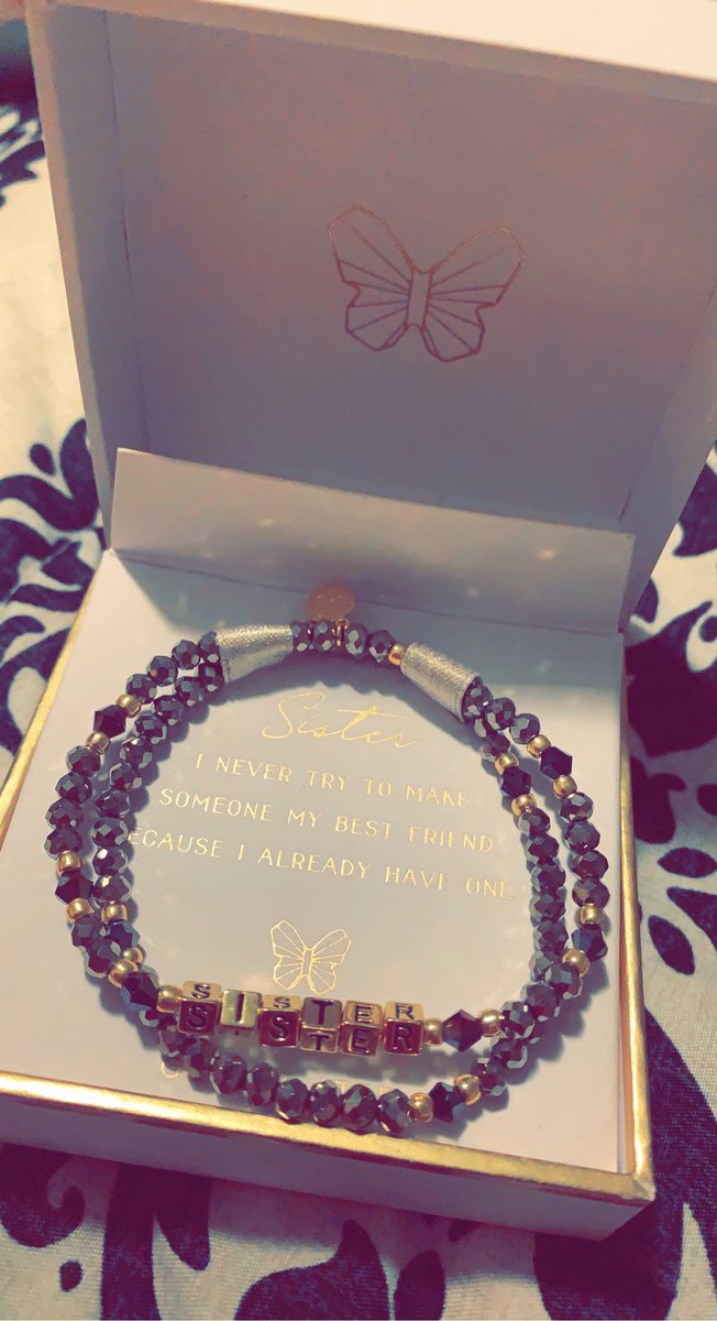 ashlayy_lynn's tweet photo. My 8 year old little brother surprised me with this bracelet late Monday night. 
He then called me yesterday morning to make sure I was wearing it. 😩 https://t.co/syatkvkukm