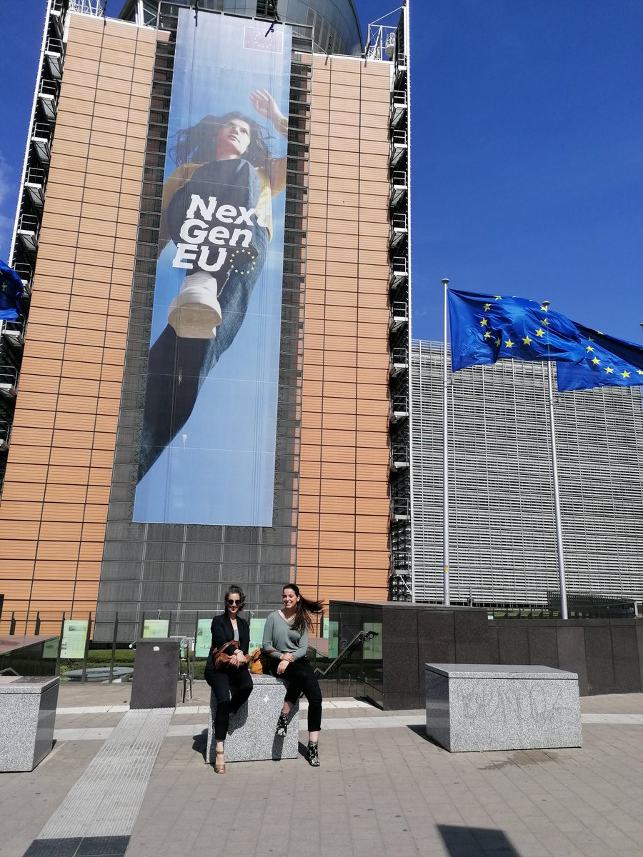 vaugelade_c's tweet photo. A BXL avec @JuliaORobin pour développer l'#épargnesolidaire et l'accès au financement des entreprises sociales en #Europe! L'occasion de parler diffusion des fonds 90/10 avec @EU_Finance, #RGEC avec @AuroreLalucq et #SEAP avec @EU_Social! #FinancerDemain #NextGenerationEU https://t.co/gHU21JbbIB