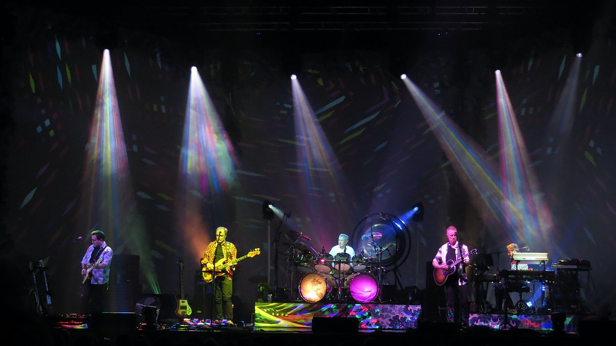 Portsmouth, you were great! It's our final UK show (for now) tonight, at Fairfield Halls, Croydon - a venue that Nick's played at twice before, but do you know when?

#SaucerfulOfSecrets