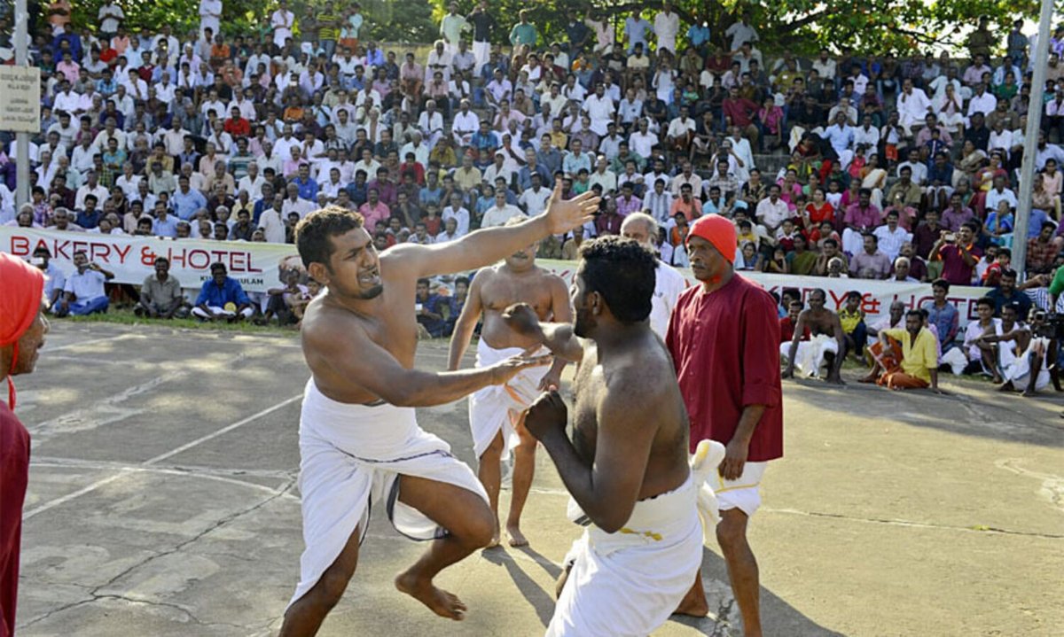 Onathallu is a rare martial art that is popular during Onam. It is a mock fight where the combatants face each other without any weapons and are dressed in dhotis or plain white cloth worn high like tight shorts around their waists. To know more bit.ly/3jkDssM #NFT