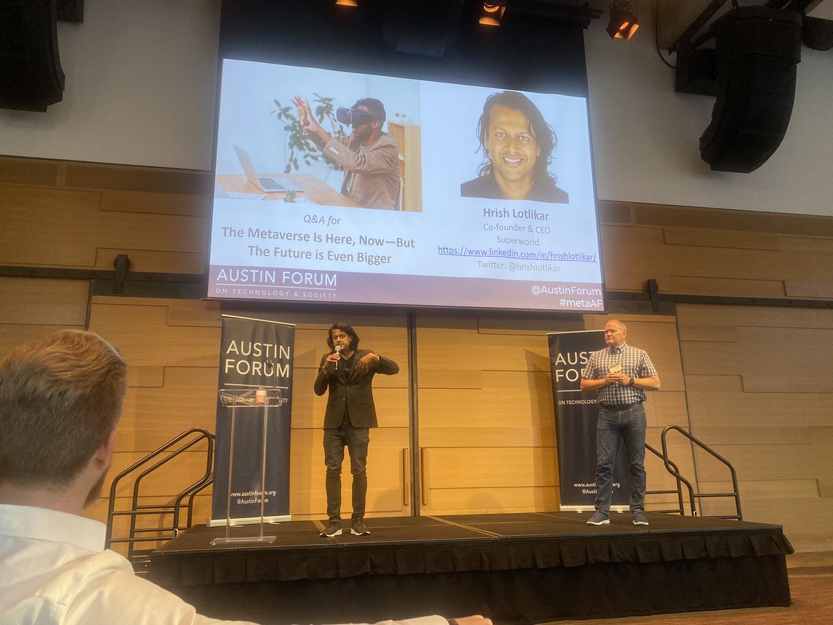 ASK_HM17's tweet photo. Interesting talk @AustinForum by @hrishlotlikar @superworldapp on superimposing VR on the real world & philosophical, ethical & practical implications. #metaAF https://t.co/cNrCy5oIxM