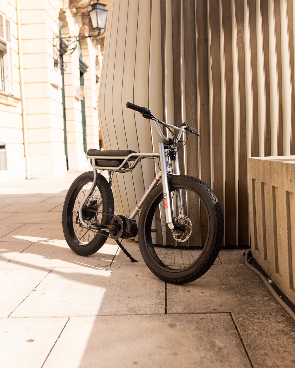 Need a partner for urban areas?

#ruffcycles #biggie #biggieebike #ruffcyclesbiggie #electricbicycle #electricbike #ebike #pedelec #bicycle #custombike #custombicycle #poweredbybosch #boschebike #bosch #handcraftedingermany #regensburg #bicycle #bicycles