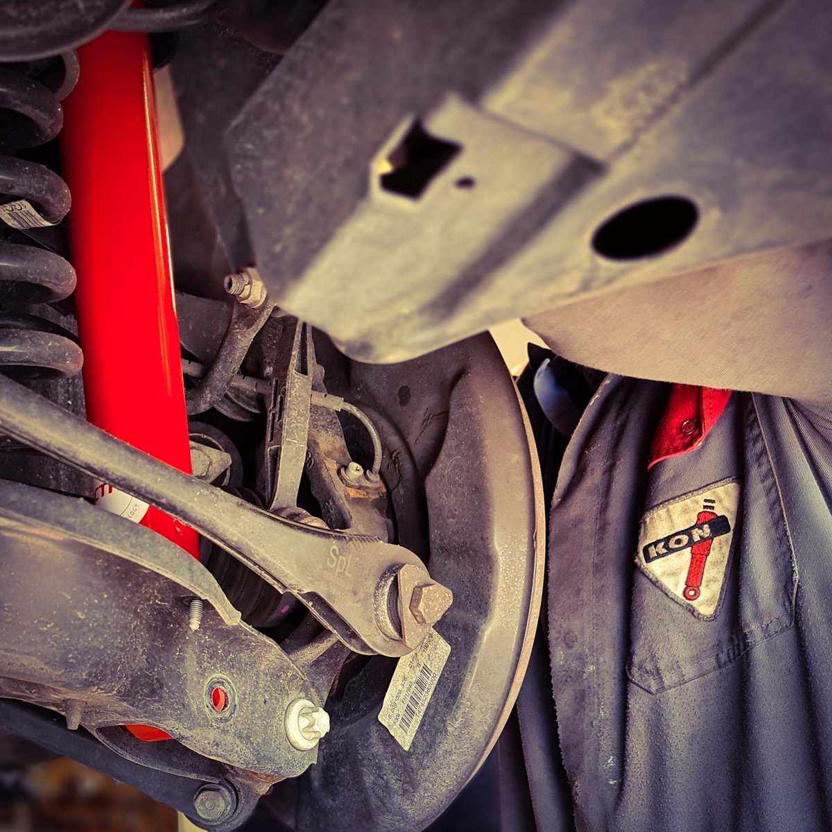 koni_global's tweet photo. That feeling when you are half way through the week ๐
That feeling when you are half way through fitting #KONI shocks to your car ๐๐บ
Find the perfect feeling at https://t.co/8QZX1kwU4I
#KONIimproved #KONIshocks #HumpDay #suspension https://t.co/uXvenskg2w