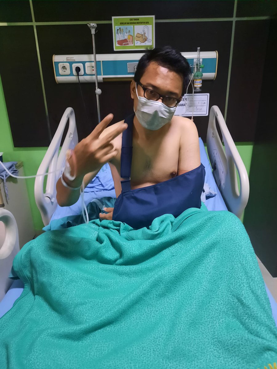 joko_escobar's tweet photo. Beberapa jam sebelum kejadian @bachddin @WahyuEndy https://t.co/cYxkVWLlfZ