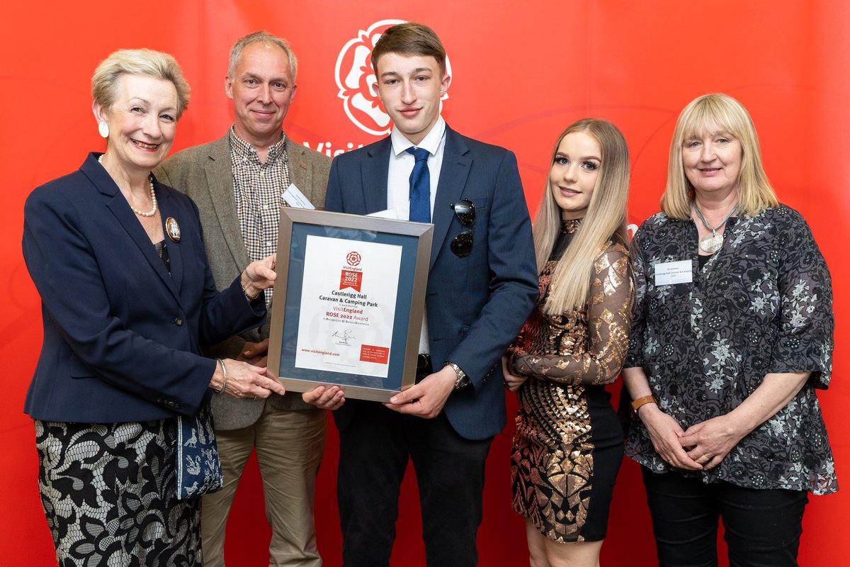 Castlerigg Hall tweet media