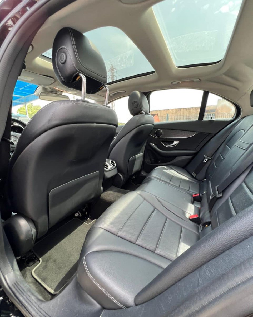 KellyBmotors's tweet photo. 2016 Mercedes Benz C300
Full option 
Very neat interior and exterior 
Price: 165,000 cedis 
Call/WhatsApp: 0503333150 https://t.co/4WgFCvYydl
