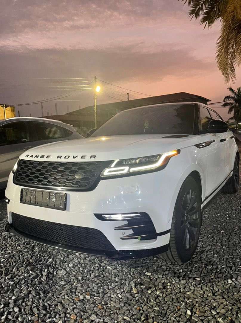 KellyBmotors's tweet photo. 2018 Range Rover Velar P380 S RDynamic 
Price: 430,000 cedis 
Call/WhatsApp: 0503333150 https://t.co/lgOiwTvdjK