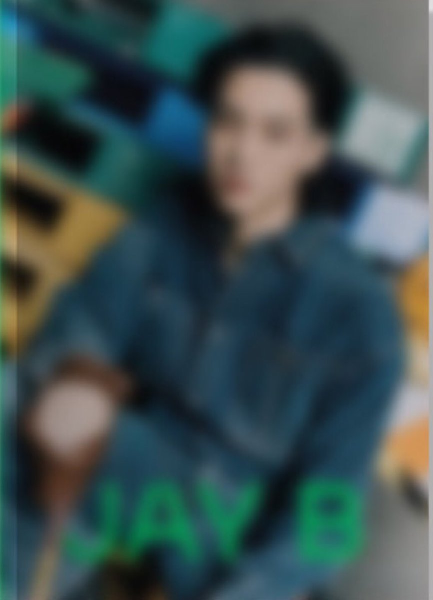 limjaebeombr's tweet photo. Versão do JAY B para o photobook no álbum do GOT7 🤧
#GOT7 #갓세븐 @GOT7
@jaybnow_hr #JAYB #제이비 #Defq https://t.co/fYziQknB8X