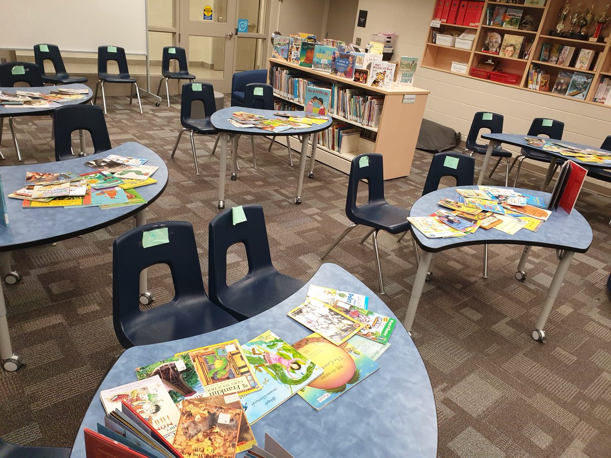 CorlissPDSB's tweet photo. Library @CorlissPDSB all set for "K Reading with Your Child" as part of Education Week celebrations. First guests arriving as we speak!
Igniting love for reading.
Empowering guardian-child relationships.
Transforming young minds.
#PDSBEduWeek @Peelschools @PDSB_Libraries https://t.co/duW7kwLaar