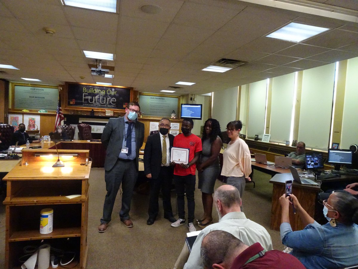 At this week's Board of Education meeting, Superintendent Alicea recognized <a href="/NottinghamSCSD/">Nottingham High School</a> <a href="/SCSDArts/">SCSD Arts</a> student Selaci Butoto. Selaci has been awarded a National Gold Key from the Scholastic Art and Writing competition for his acrylic on canvas artwork! #SCSDArts #SCSDSuccess