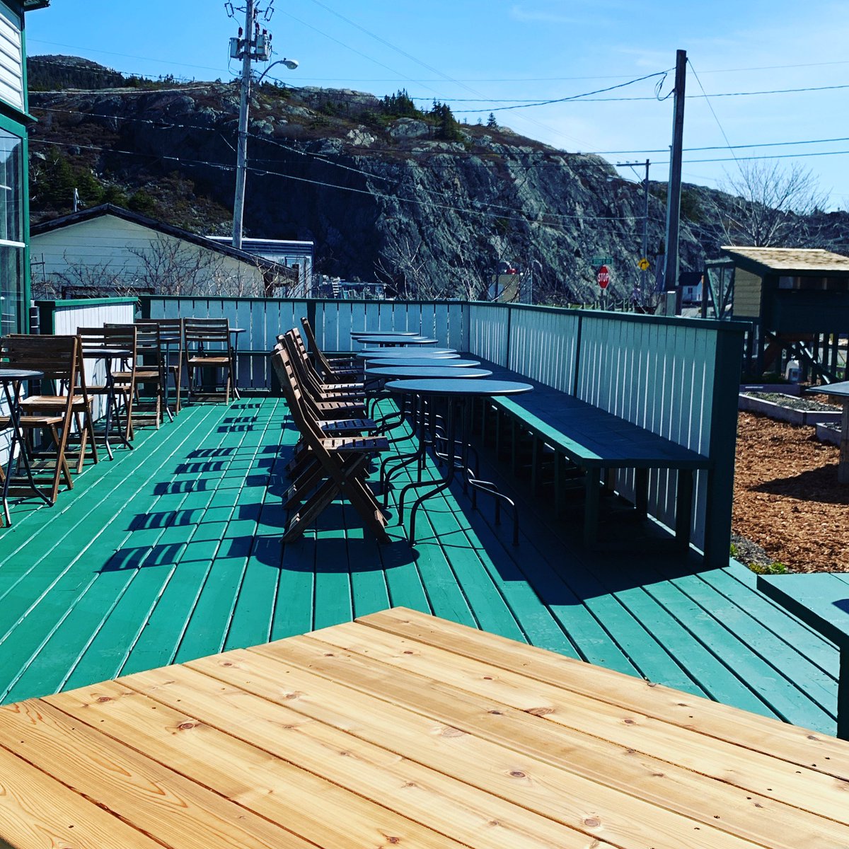 Few tweaks still but the deck <a href="/Mallard_Cottage/">Mallard Cottage</a> is ready for your wining and dining pleasure…..
