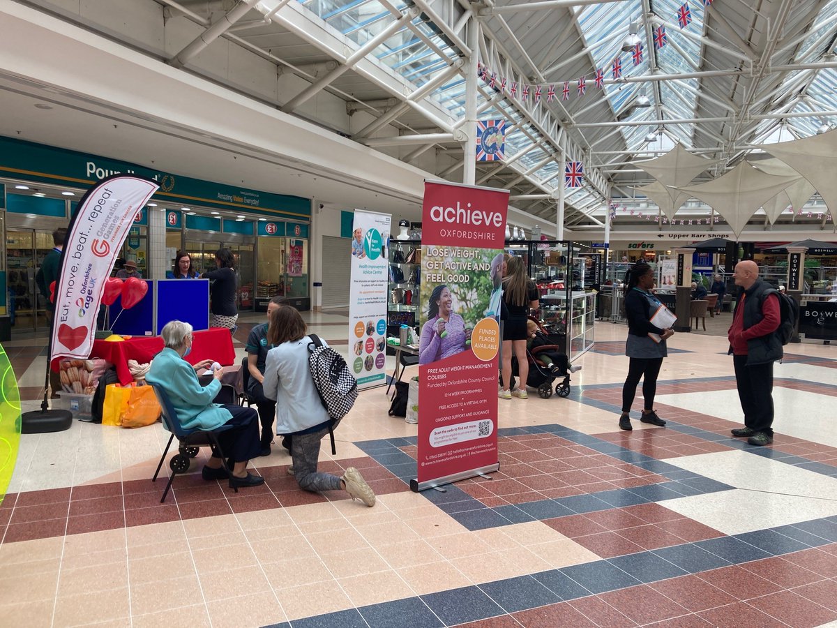 GenGamesUK's tweet photo. Another brilliant Talk Heart Health event at @TemplarsSquare shopping Centre yesterday. Thanks for having us! We spoke to over 60 people and did 30 blood pressure checks! ❤️ Even one lady who was 103! @OUH_Here4Health @AchieveOxon @AgeUKOxon #talkhearthealth https://t.co/9RpZciliUf
