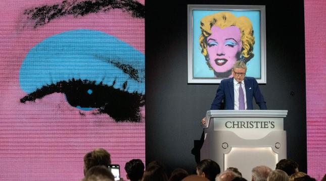 elbarroquista's tweet photo. Marilyn Monroe y Andy Warhol rompen los registros, al obtener el precio más alto nunca pagado por arte del siglo XX.
Analizamos la venta récord de estos días, en DIRECTO, en #JELO
Escúchanos aquí:
https://t.co/vN9TuLdD3D
Foto: EFE https://t.co/rSbDtrFTmJ