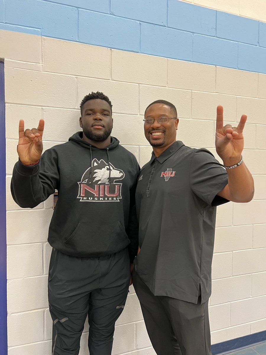 Coach_Wimbo's tweet photo. Great to start the day with a Huskie @ReggieJean6 before he leaves for state track meet!  He is going to do big things at NIU. https://t.co/x9eNvc1IHw