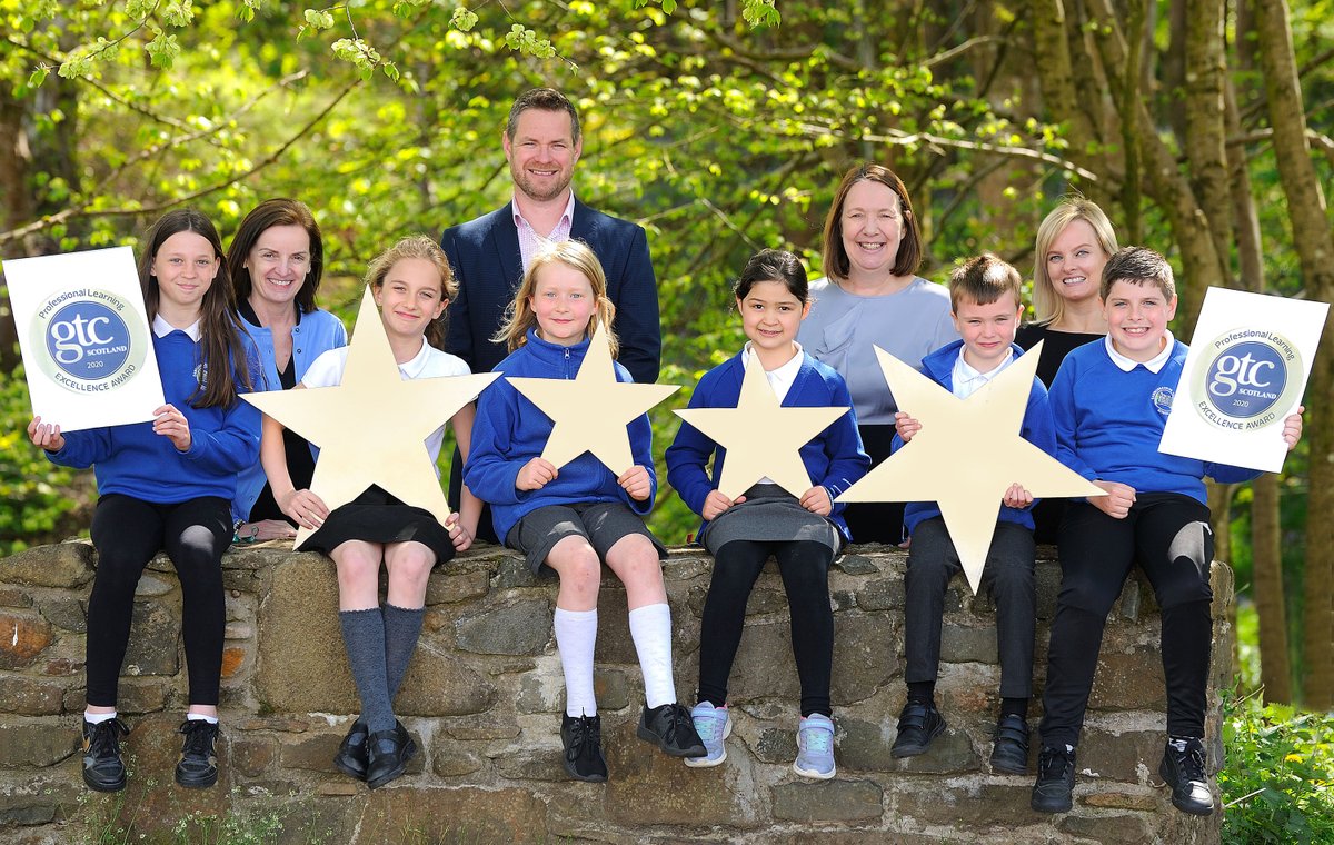 StirlingCouncil's tweet photo. ⭐ Stirling Council's Education Service has been recognised with an Excellence in Professional Learning Award from the General Teaching Council for Scotland.

📰 - https://t.co/XSRRsO8U7q https://t.co/OVUAnGlGLC