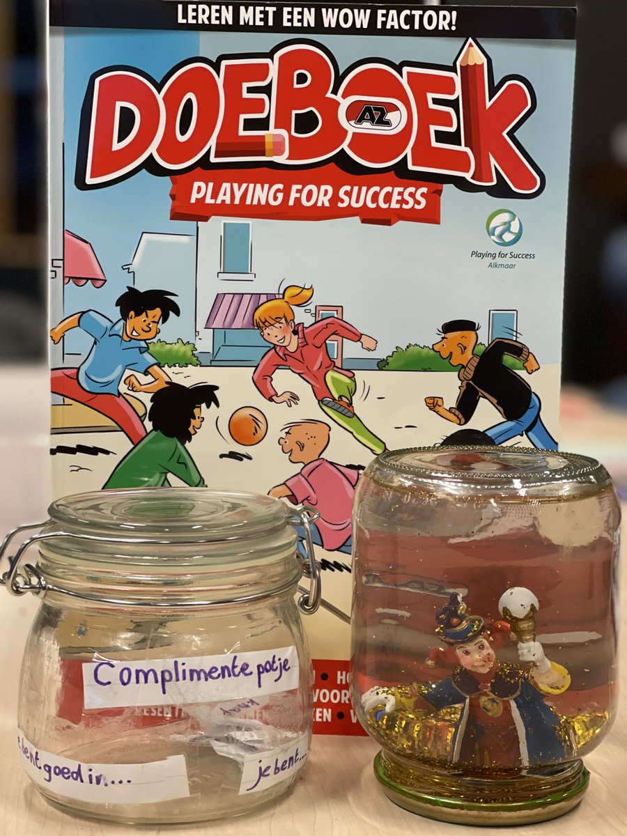 PfSAlkmaar's tweet photo. Wat een prachtige dingen worden er gemaakt met behulp van het mooie Doeboek! Daar word je ontzettend vrolijk en blij van. #lerenmeteenwowfactor #playingforsuccessalkmaar #kinderpostzegels #playingforsuccess https://t.co/Fizcqv2Cmf