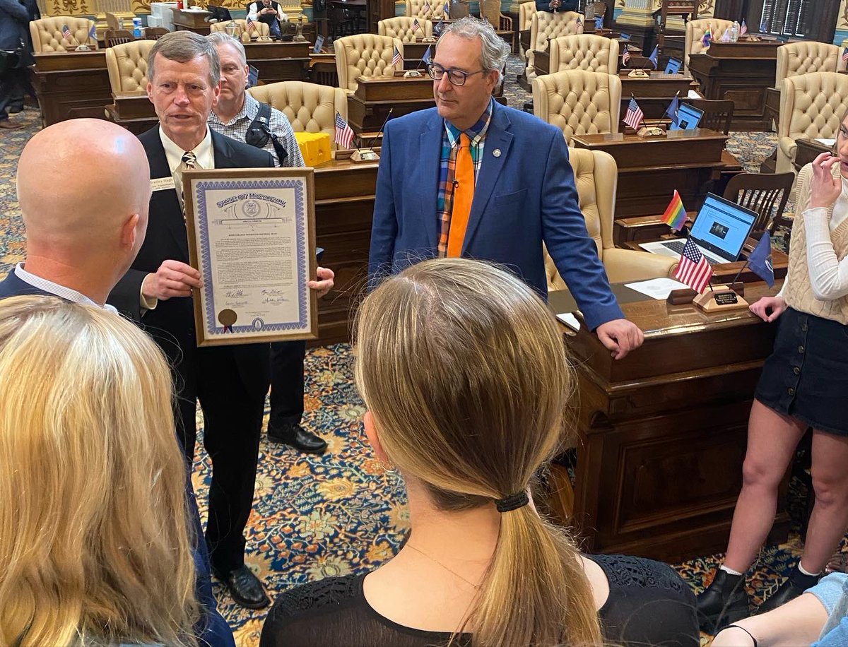 HopeCollegeWBB's tweet photo. A huge thank you to Senator @SenRogerVictory and Representative Slagh for honoring us at the State Capitol building yesterday! What a fun day and amazing opportunity! 

Holland fans, we’ll see you in the Tulip Time Parade on Saturday! 🌷 https://t.co/eQlSMntIi9