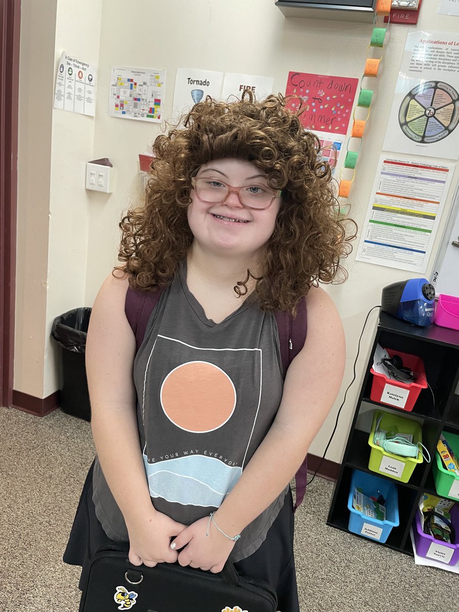 Hat/hair day for the win! #ABCcountdown <a href="/D70HIP/">Highland Instructional Program(HIP)</a>