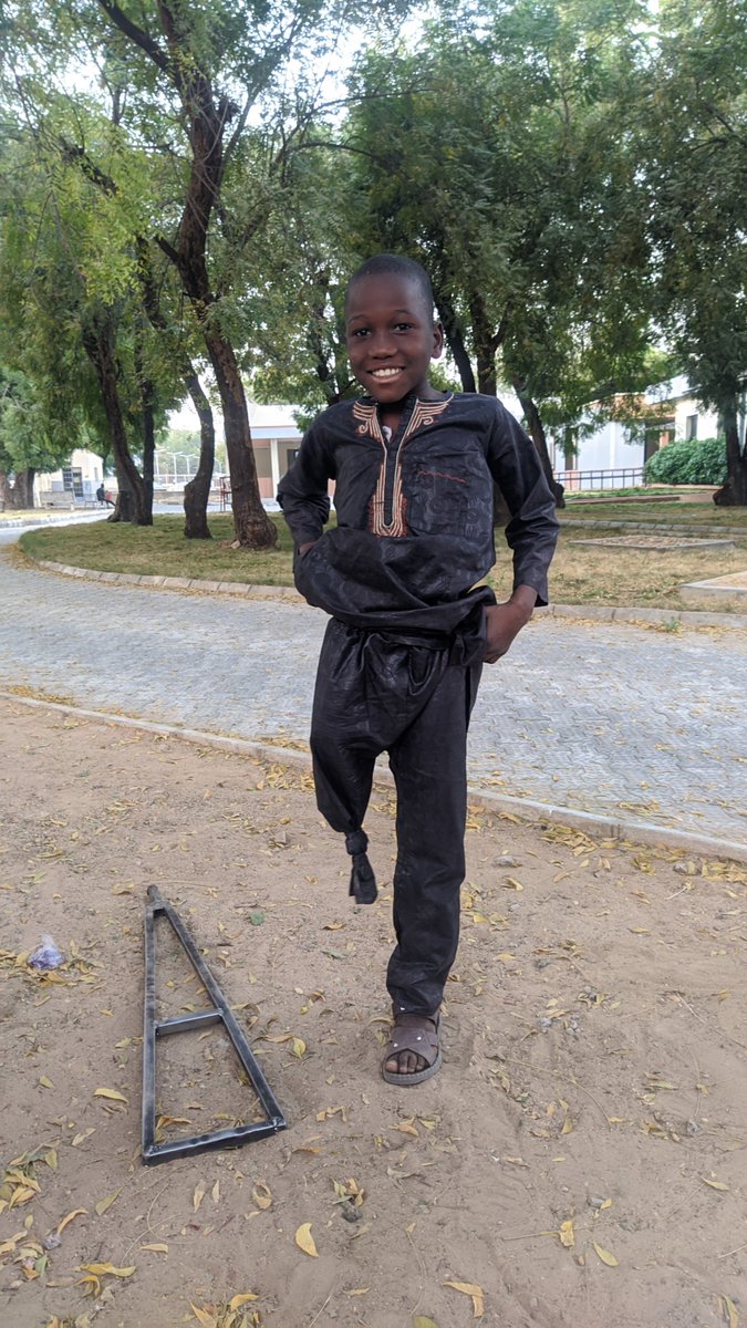 HallmarkLead's tweet image. Assistance to victims and survivors of explosive incidents in BAY States, Northeast Nigeria. HALI/UNMAS project
9-year-old victim of explosive ordnance benefits from prosthetics supports from PRCenter UMTH. @UNMAS