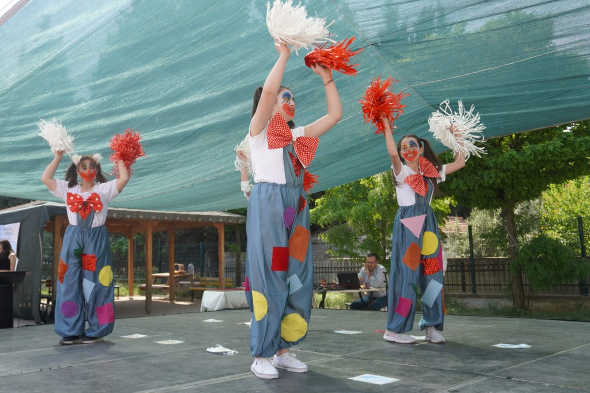 gaziemir_mem's tweet photo. 10-16 MAYIS ENGELLİLER HAFTASI KUTLAMA PROGRAMI
https://t.co/qAwMwmdW2d
@izmir_ilmem @MucahitYentur @OGNDERSE @ShtEgt @GaziemirHalk https://t.co/5pqYoWW6uk
