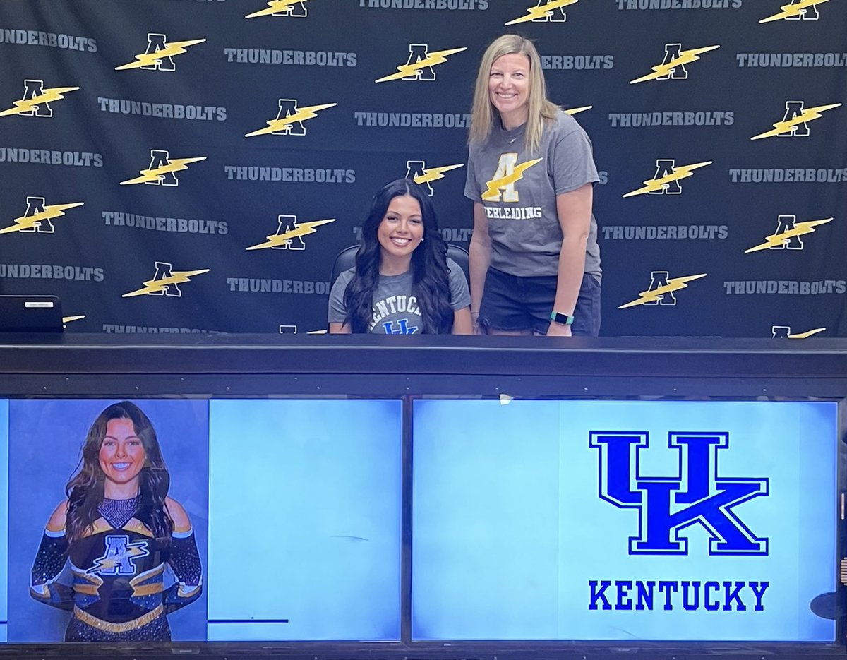 vjabolts's tweet photo. Congratulations to Priscilla Moland of ⁦@TBoltCheer⁩ who committed to continue her academic and athletic career at the University of Kentucky https://t.co/fj1SkBCsVX