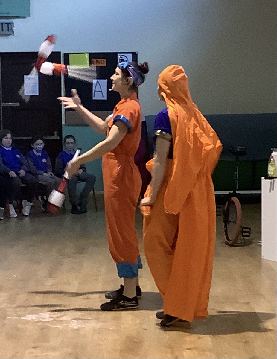 Allen_NS_'s tweet photo. The pupils of Allen National School took part in a very exciting science workshop. Here are some of the experiments below #StrongWomeninScience https://t.co/6JDcrJWSCc