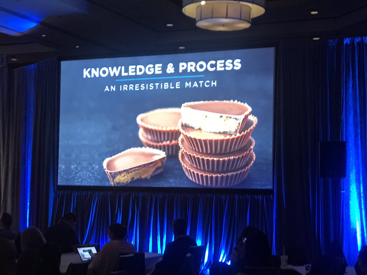 Glover_Kim's tweet photo. In the house with @apqc! #APQCConf22 https://t.co/8WFYjSnyHQ