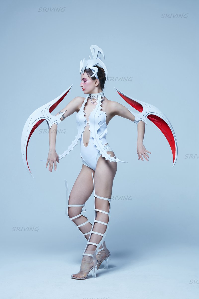 Soul of Beast Bone Gogo Dancer Costume

#costume #originaldesigncosplay #sexycostume #gogocostume #gogodancercostume #dancecostumes #stagecostume #raveoutfit #danceclothes #clubwear #clubdress #showgirlcostume #dancewear #halloweencostume  #festivaloutfit #festivalcostume