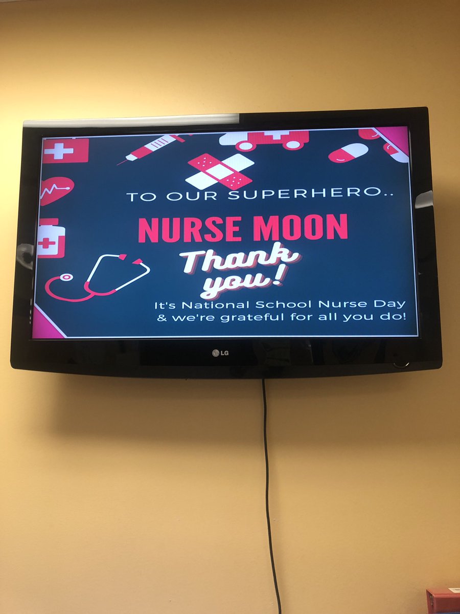 maryjmoon's tweet photo. Feeling the love from my colleagues!@SanchezES_HISD https://t.co/oY2fPZYMhR