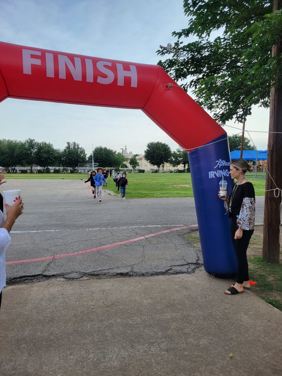 Julianne Hughes tweet media