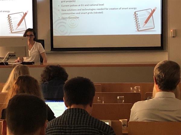The international #STRIDE consortium continues the two-day partner meeting in #Zagreb with regional presentations on updates &amp; findings through the delivery of the STRIDE trainings, designed to accelerate the integration of #smartgrid concepts into regional and local policies.