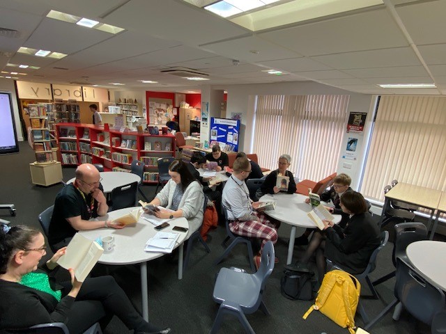 CaldervaleLib's tweet photo. Our Reading Leadership Group getting in on the #KeeptheHeid reading pledge.  #ReadingSchools Thank you to all the staff and pupils who have participated so far.  There's still time though - so grab a book, sit back and relax! https://t.co/0tvOQuXOIG