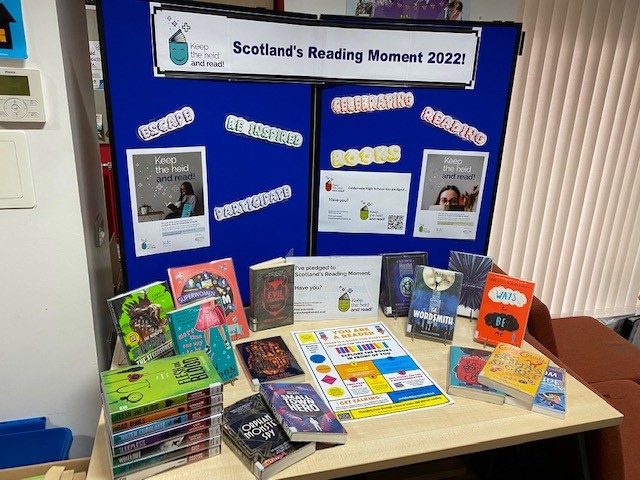 CaldervaleLib's tweet photo. Our Reading Leadership Group getting in on the #KeeptheHeid reading pledge.  #ReadingSchools Thank you to all the staff and pupils who have participated so far.  There's still time though - so grab a book, sit back and relax! https://t.co/0tvOQuXOIG